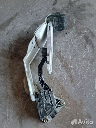 Педаль газа Nissan фуга