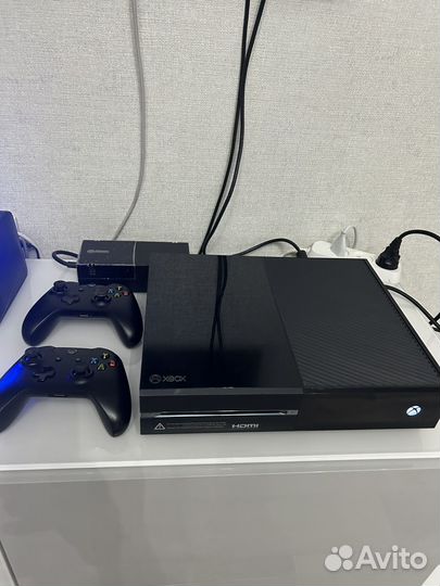 Xbox One 500Gb+игры в подарок