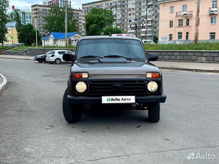 LADA 4x4 (Нива) 1.7 МТ, 2021, 14 000 км