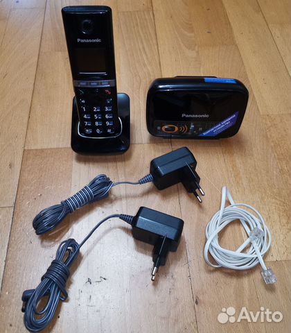 Радиотелефон Panasonic KX-tg8081ru