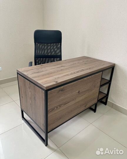 Мебель для офиса в стиле лофт