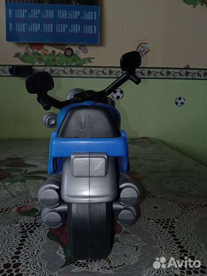 Мотоцикл игрушка