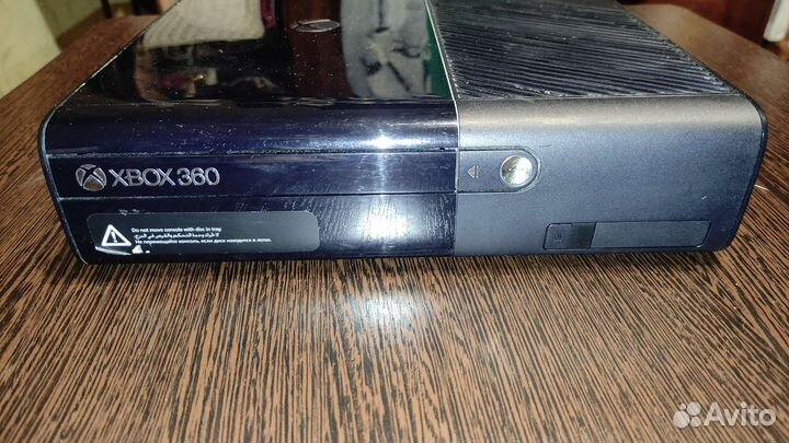 Xbox 360 e