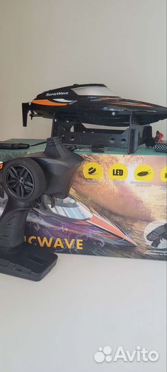 Радиуправляемый катер