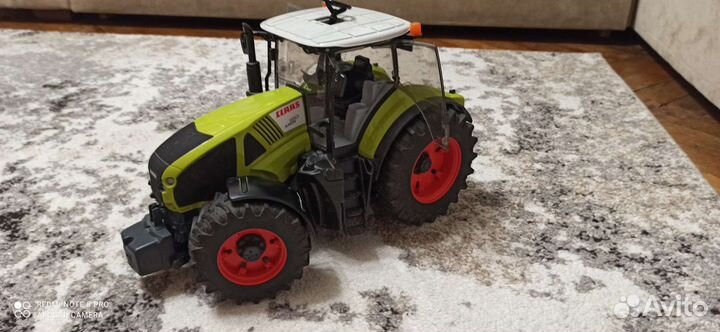 Bruder трактор class с ковшом (есть торг)