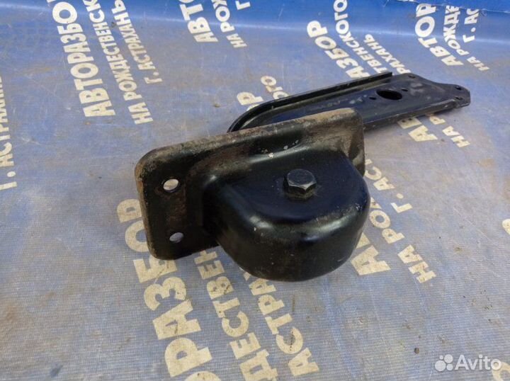 Задний левый поперечный рычаг Ssangyong Actyon New