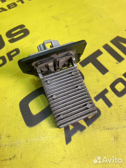 Реостат печки Hyundai Santa Fe 1