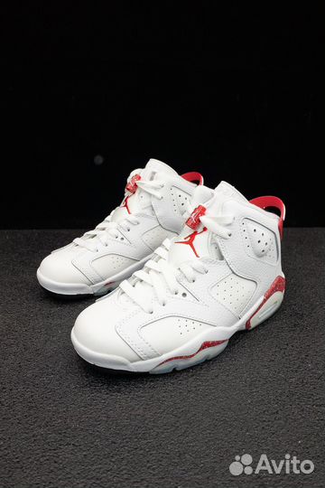 Jordan 6 Retro Red Oreo 37.5EUR / 23.5CM