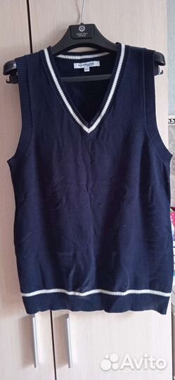 Жилетка школьная размер 44-46-48