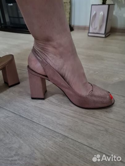 Босоножки женские 40 размер натуральная кожа