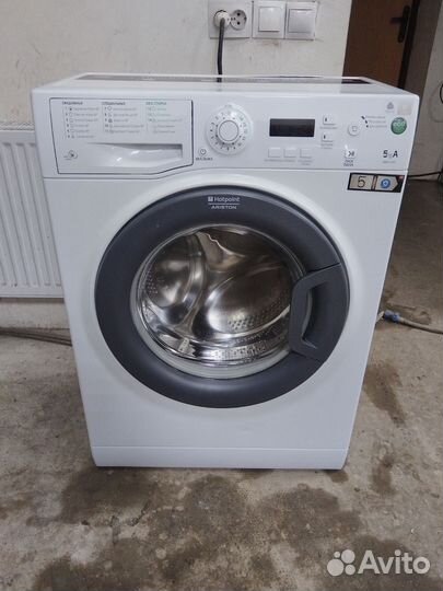 Стиральная машинка Hotpoint ariston