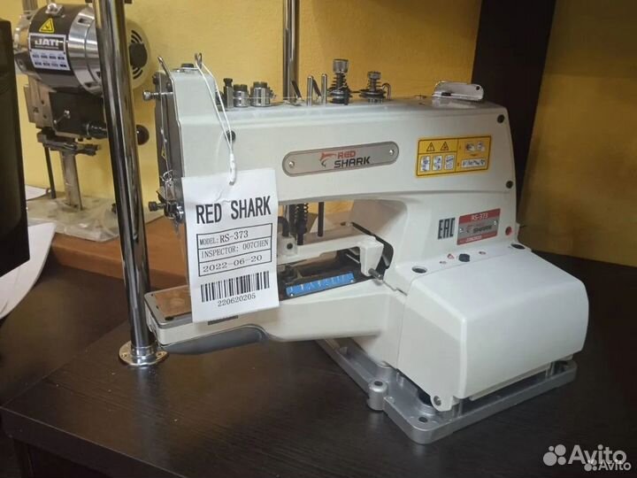 Пуговичная машина RED shark