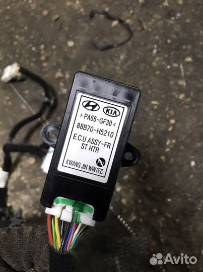 Блок обогрева сидений Hyundai Solaris 2