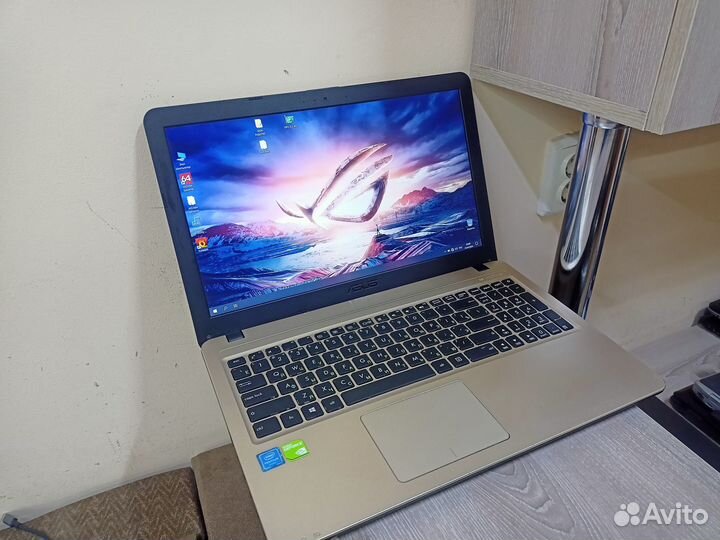 Продам Asus Full Hd/SSD/Nvidia