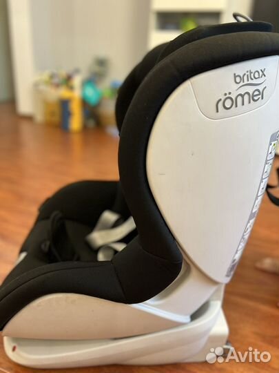 Автомобильное кресло britax romer trifix i size