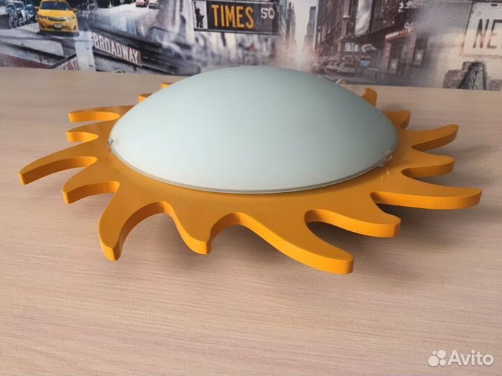 Светильник настенный