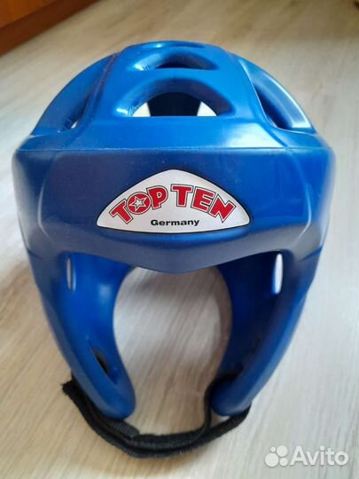 Боксерский шлем