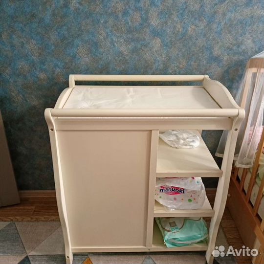 Пеленальный столик комод
