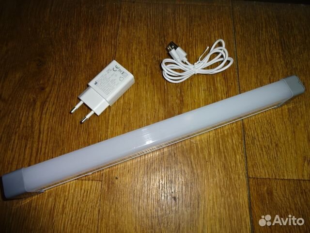 Удобная светодиодная лампа на аккумуляторе