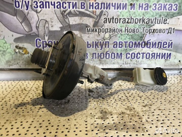 Вакуумник тормозной Honda Civic