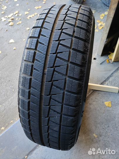 Bridgestone Ice Partner 2 215/60 R17