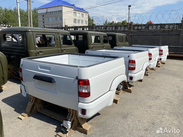 Грузовой отсек УАЗ Пикап белый