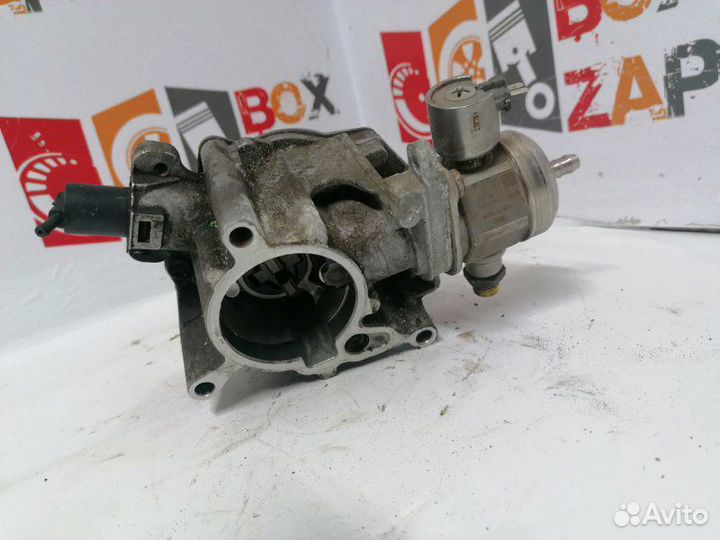 Насос вакуумный Volkswagen Passat Cc 1.8 T 2011