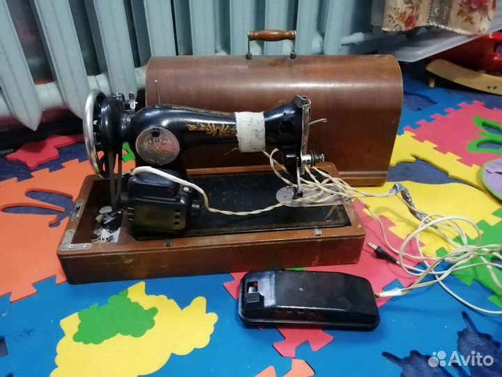 Швейная машина Подольск