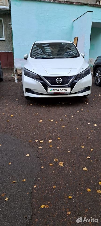 Nissan Leaf AT, 2018, 13 000 км