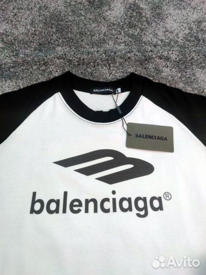 Футболка Balenciaga Black & White