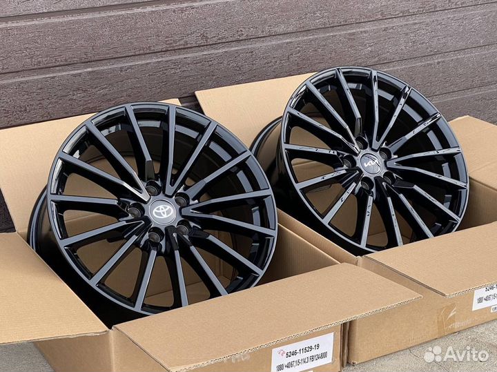 Новые диски R18 5/114.3 Camry Corolla Rav4 C-HR