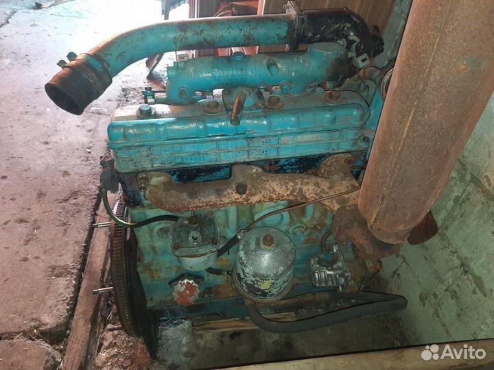 Двигатель д243