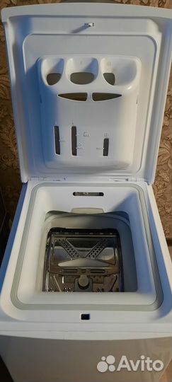 Стиральная машина с вертикальной загрузкой