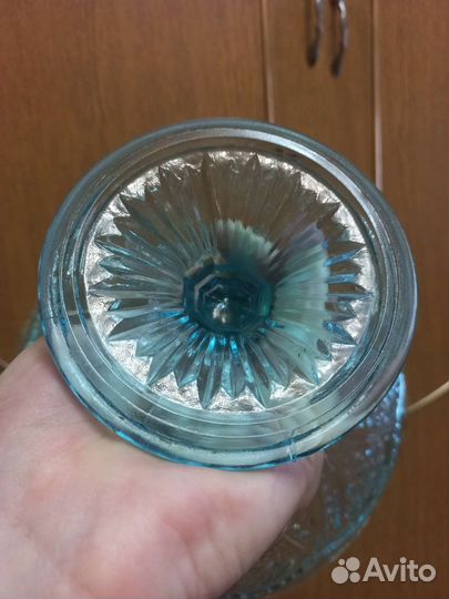 Ваза на ножке голубое стекло СССР