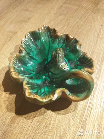 Пепельница СССР Улитка на виноградном листе