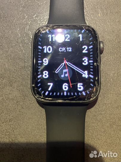 Часы apple watch 4 44 mm