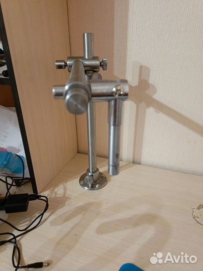 Штатив для микроскопа