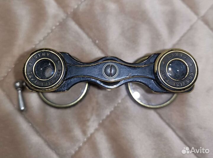 Бинокль театральный