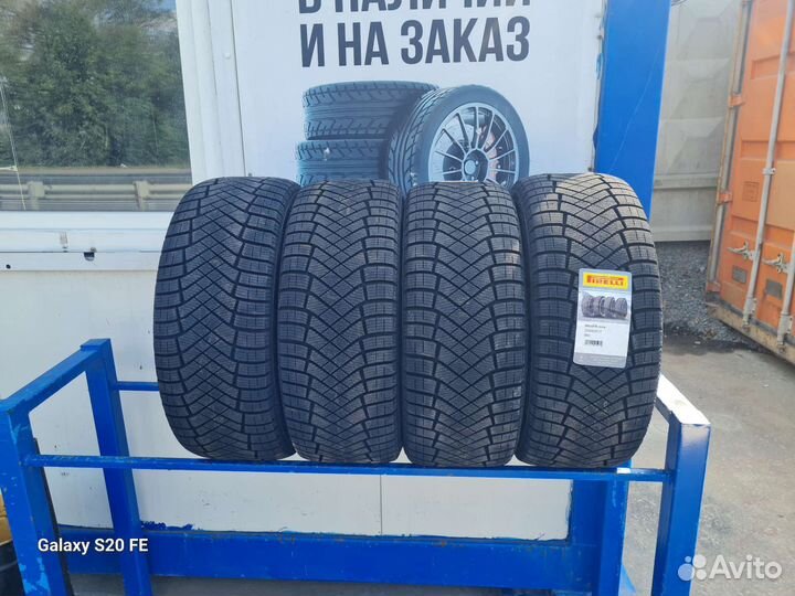 Pirelli Ice Zero FR 225/50 R17 98H