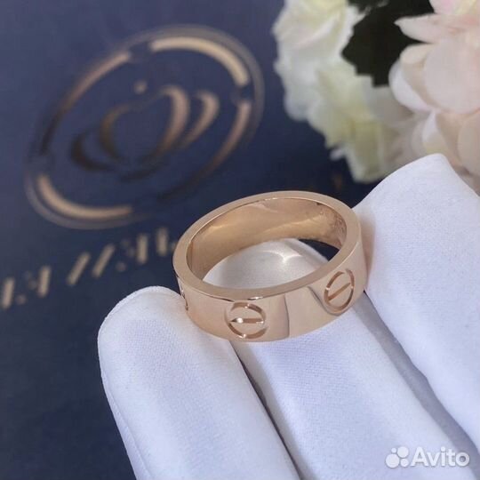 Кольцо Cartier Love из розового золота