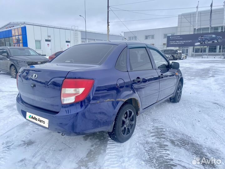 LADA Granta 1.6 МТ, 2012, 180 323 км