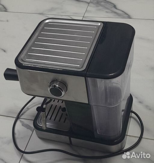 Кофеварка Brayer