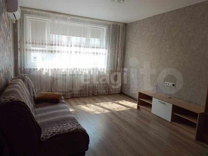 1-к. квартира, 43 м², 13/17 эт.