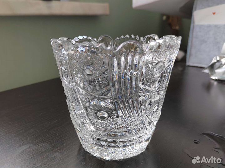 Ваза хрустальная для конфет