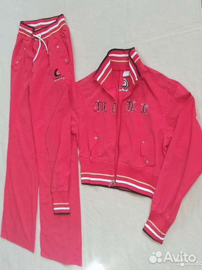 Костюм спортивный женский