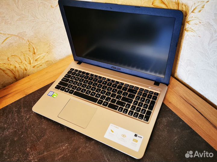 Ноутбук Asus Core i3 12gb MX110 256SSD 15.6 FHD