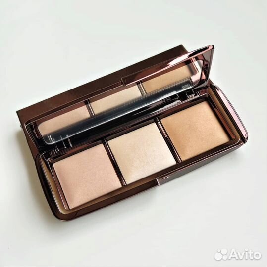 Hourglass ambient lighting palette пудра