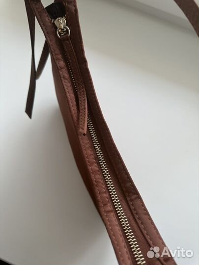 Сумочка из атласа zara