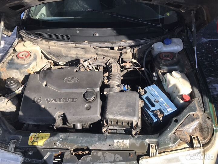 ВАЗ 2112 1.6 МТ, 2006, 200 000 км