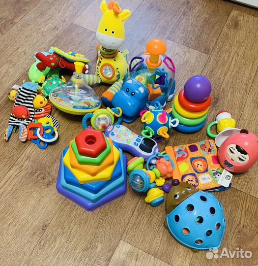 Развивающие игрушки